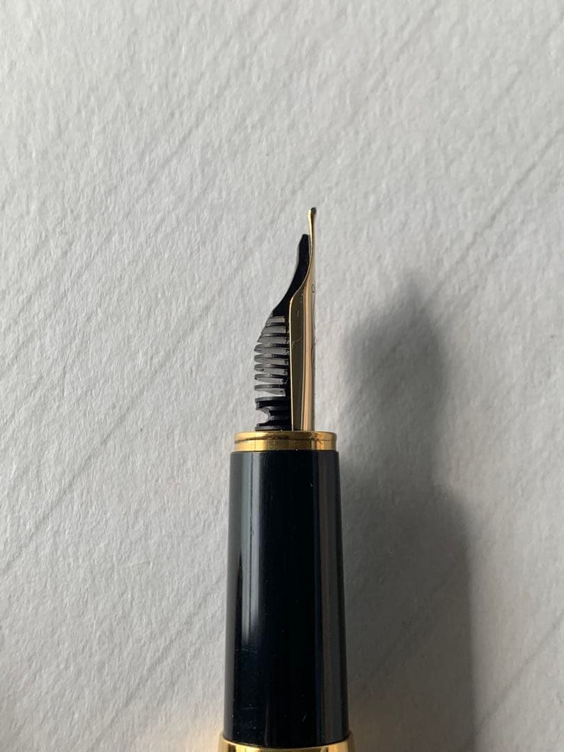 モンブラン ノブレスオブリージュ 万年筆 14Kペン先 コンバーター付 現状品