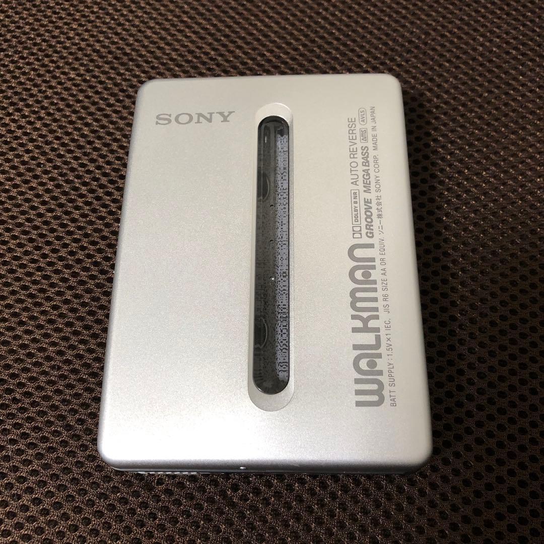 ジャンク品　SONY ソニー　ウォークマン　ラジオカセット　WM-EX677