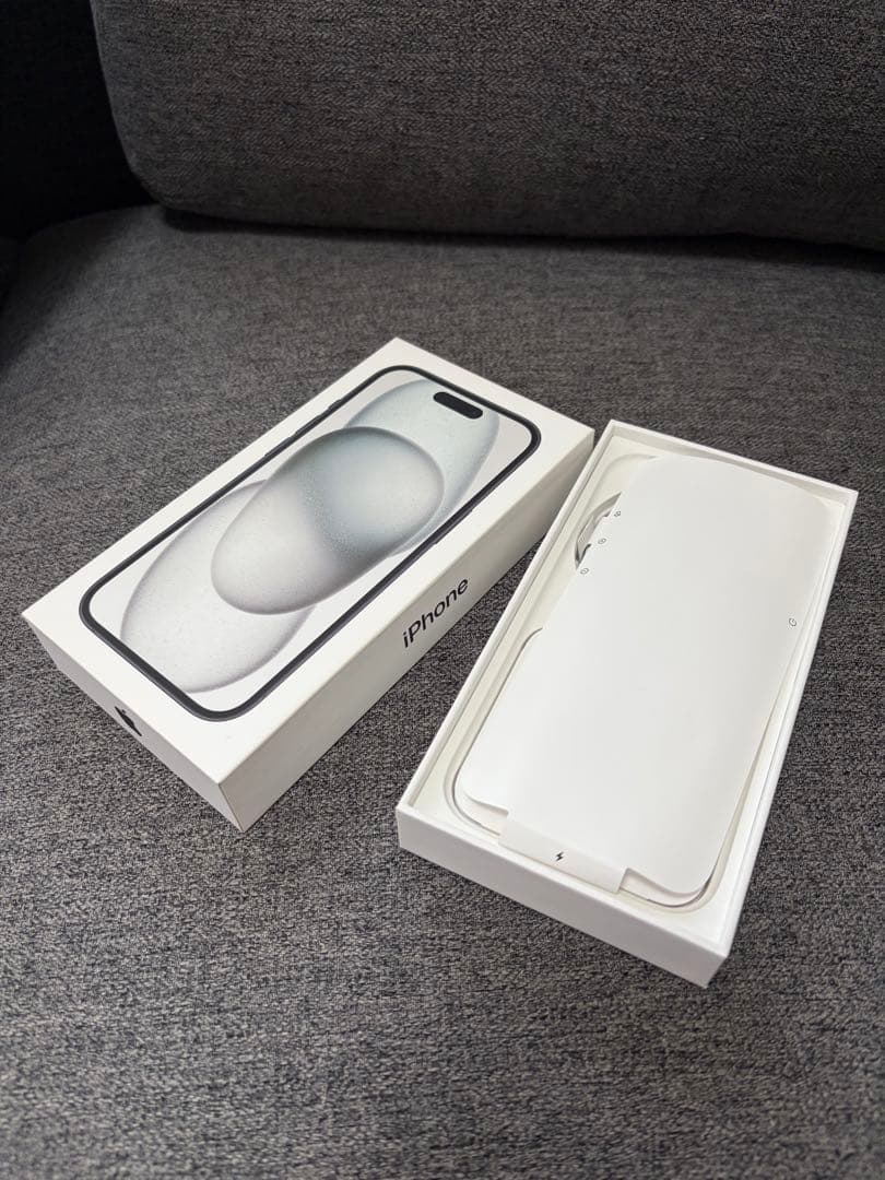 【超美品】 iPhone 15 本体 ブラック 128 GB