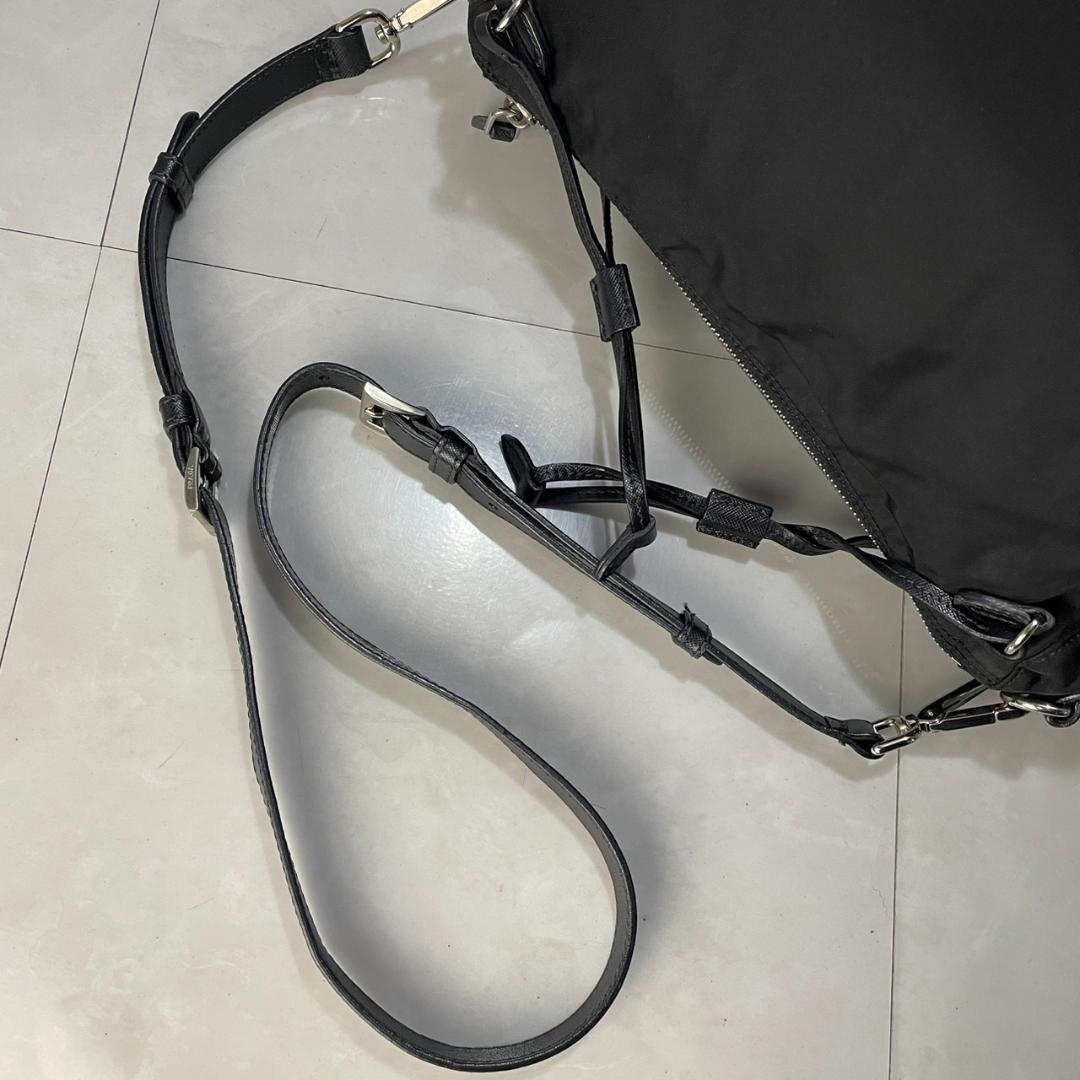 PRADA ショルダーバッグ プラダ 2way クラッチバッグ BT0689 黒