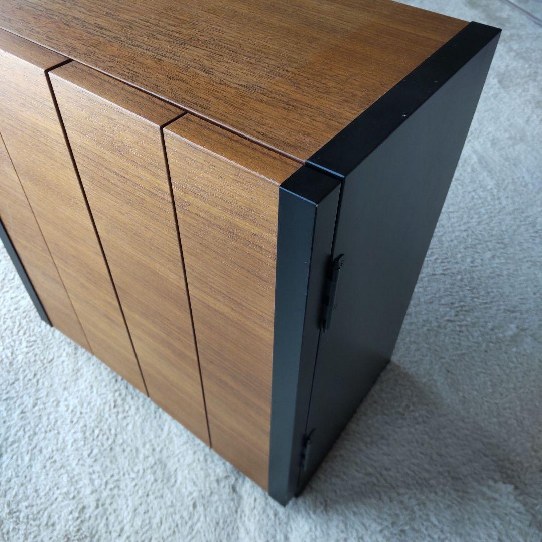 スタイリッシュ モダン デザイン お仏壇 手元供養 小型 各宗派 供養 祈り