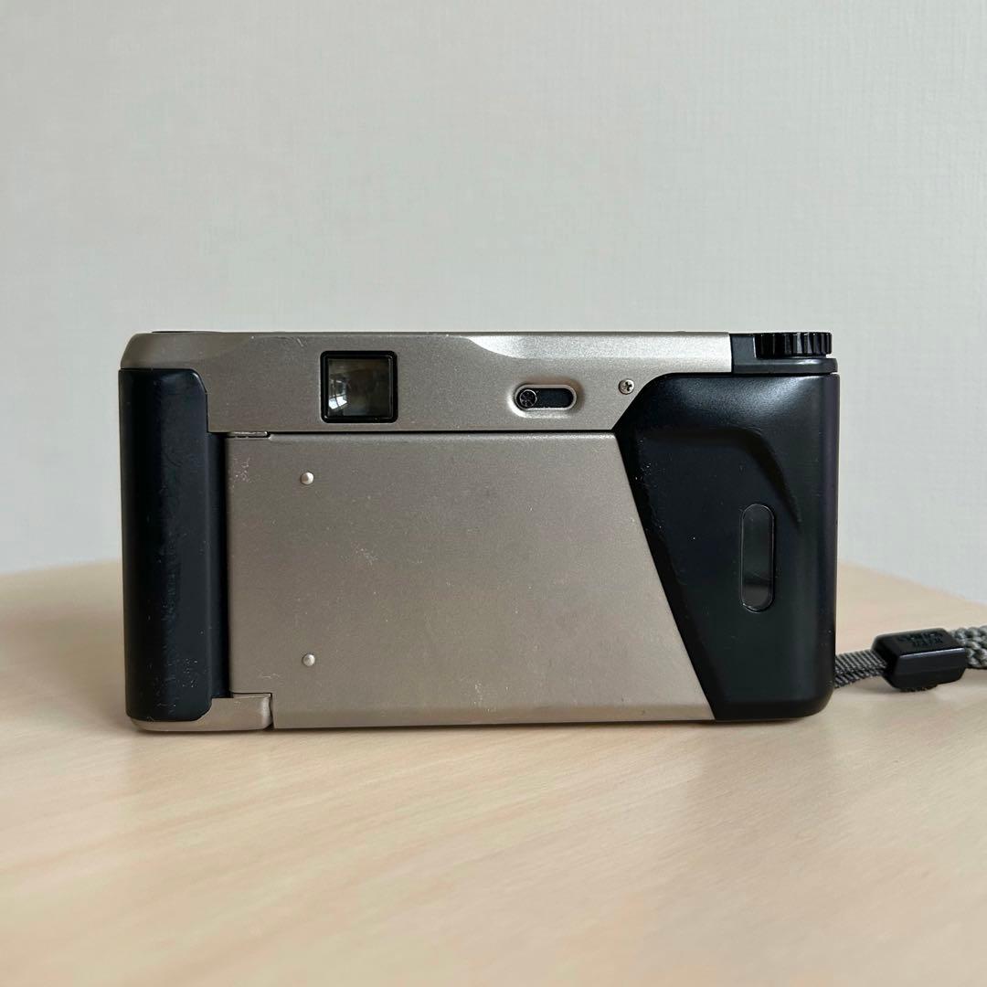 CONTAX TVS コンパクトフィルムカメラ シルバー レンズキャップ付