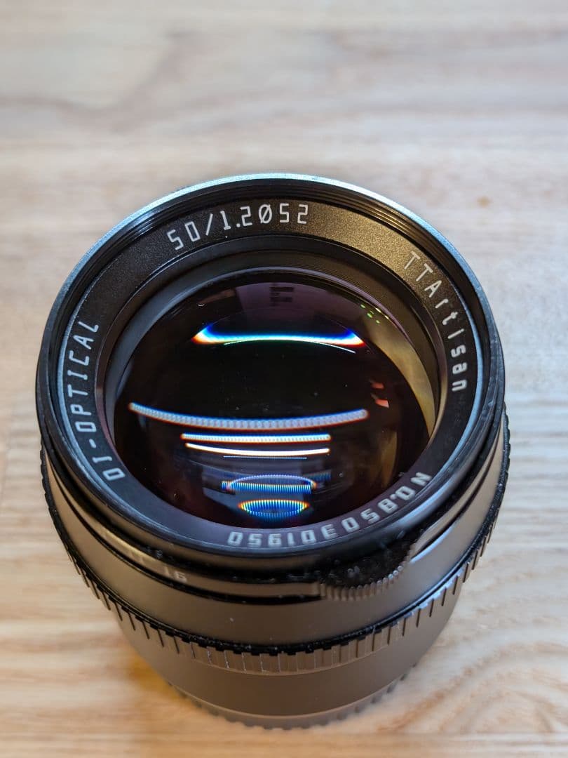 TT Artisan APS-C 50mm F1.2 レンズ（フジX）
