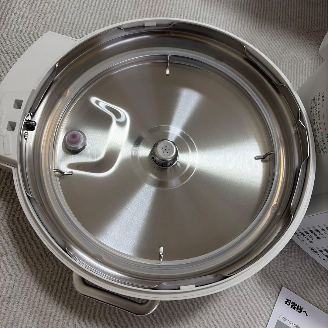 新品未使用！アイリスオーヤマ4.0L電気圧力鍋PC-MA4-W白　低温発酵蒸し器