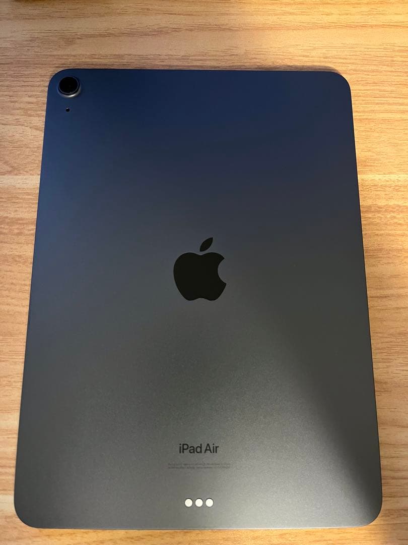 【美品】iPad Air 第5世代 Wi-Fiモデル 256GB スペースグレイ
