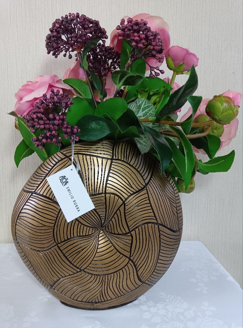 さらにお値下げしました！美品　エミリオロバ　カメリア2L24