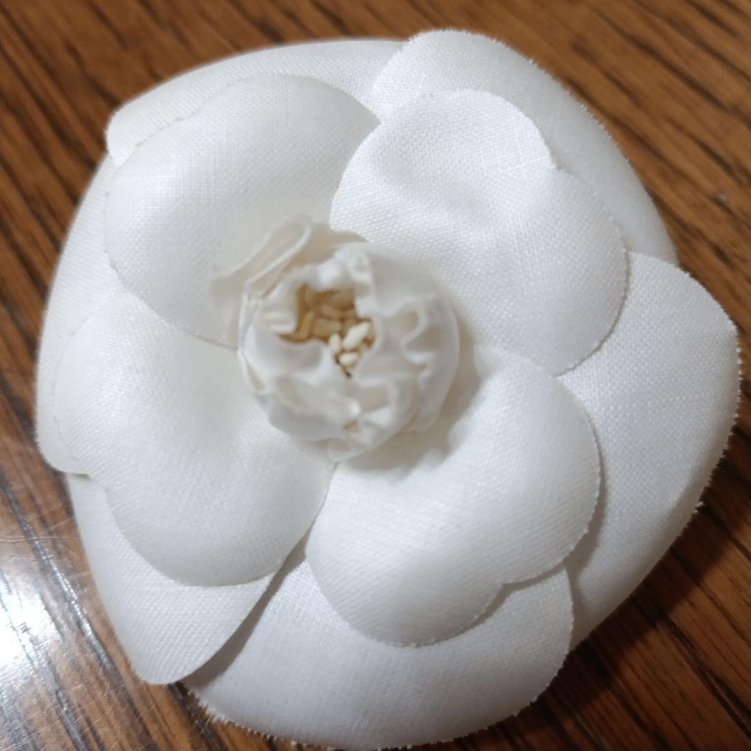 ★値下げ★シャネル カメリア ブローチ コサージュ　白　　ヴィンテージ