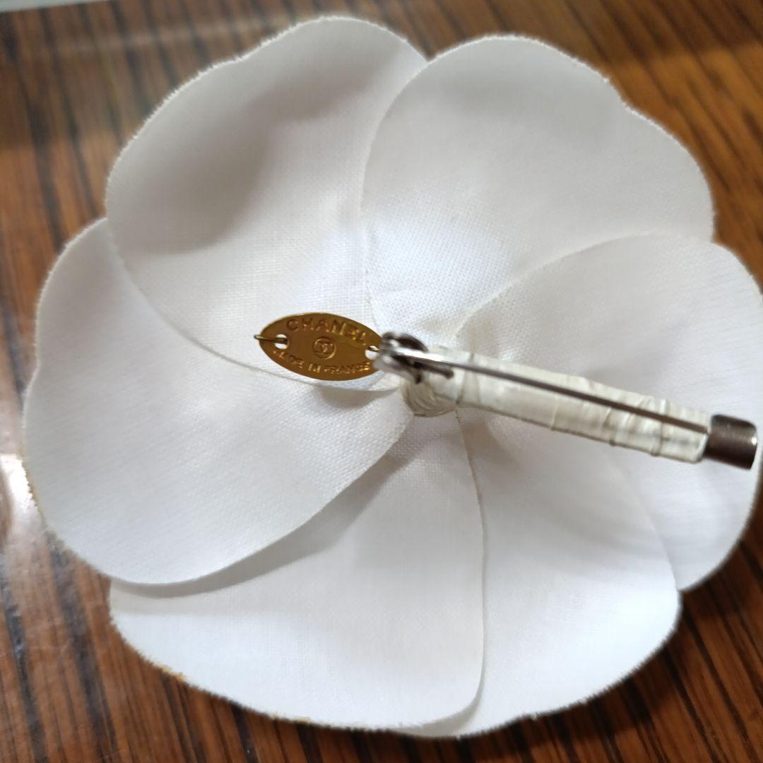 ★値下げ★シャネル カメリア ブローチ コサージュ　白　　ヴィンテージ