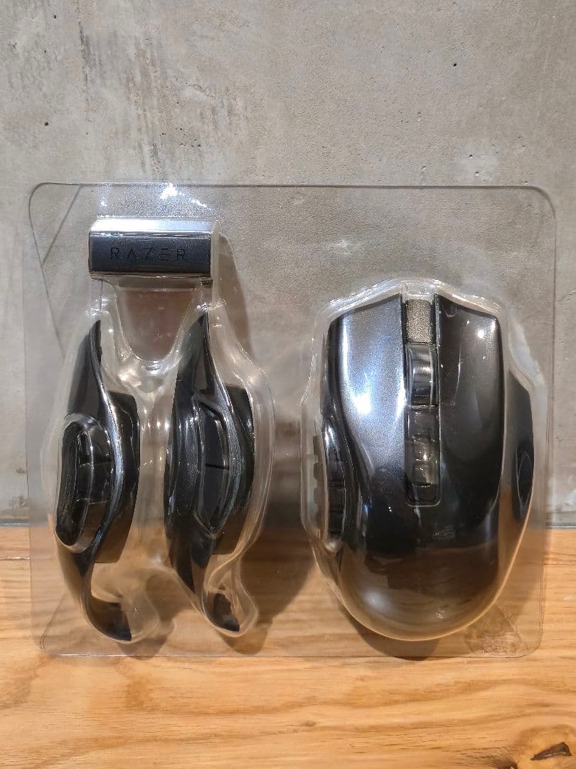 【美品】Razer Naga Pro ワイヤレスゲーミングマウス