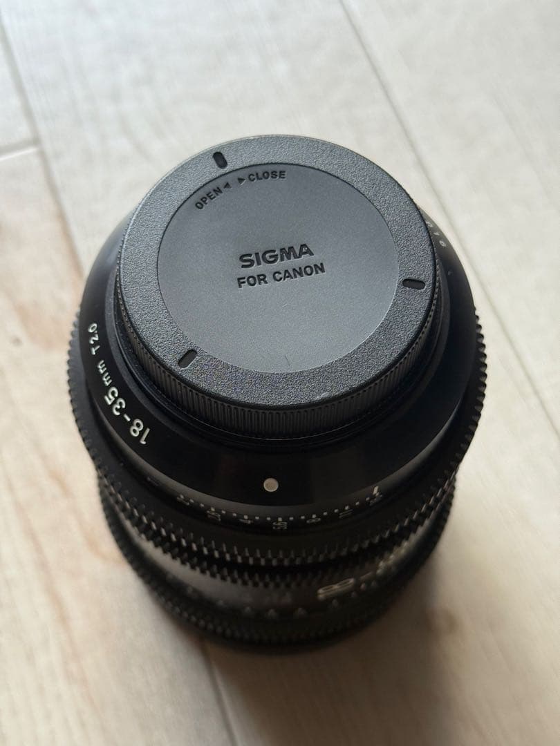 Sigma 18-35 T2 EFマウント メートル表示