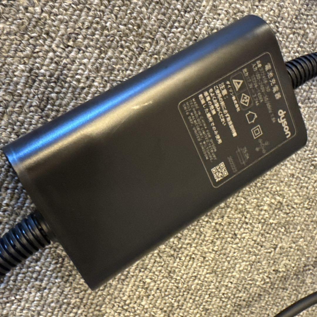 ダイソン コラール ヘアアイロン ストレート HS07