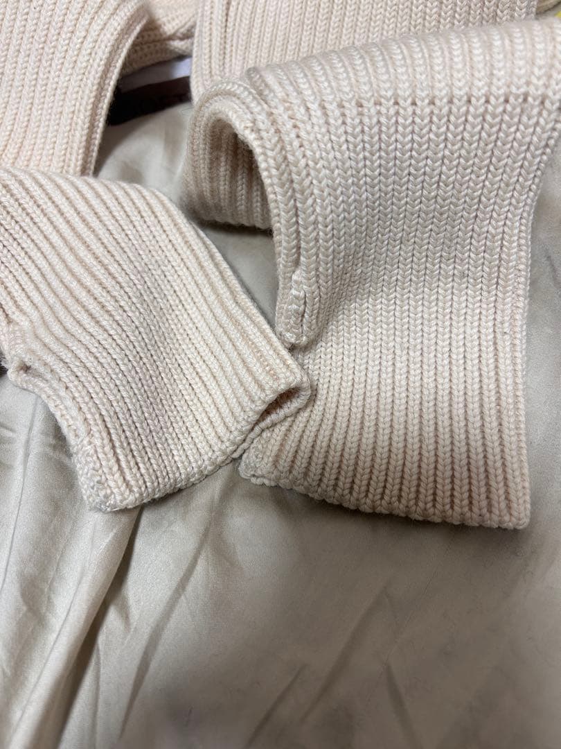 ANDERSEN-ANDERSEN クルーネックニット アイボリー　Mサイズ