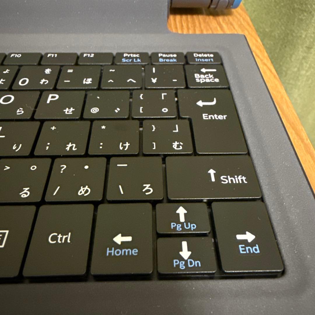 マウスコンピューター E10 Windows11 2in1タブレットPC