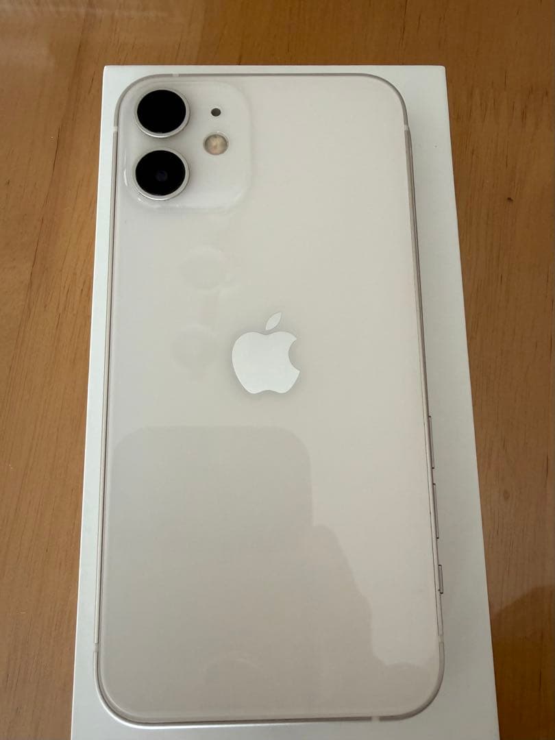 Apple iPhone 12 miniホワイト 本体64GB バッテリー77%