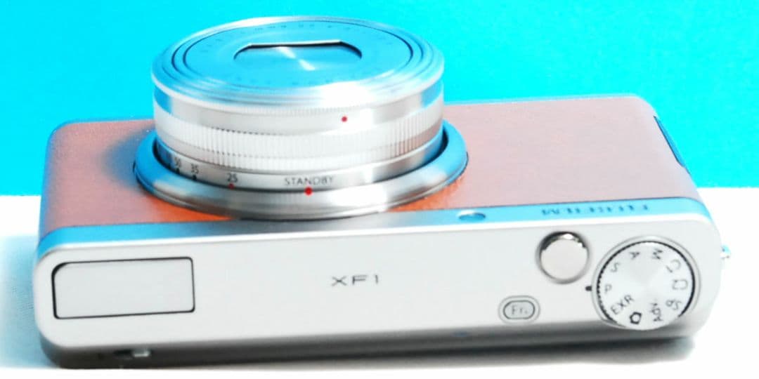 Fujifilm XF1 ボディブラウン　送料無料