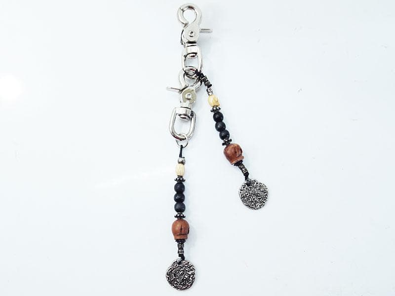 希少 ジョニーデップ パイレーツ キーチェーン レプリカ