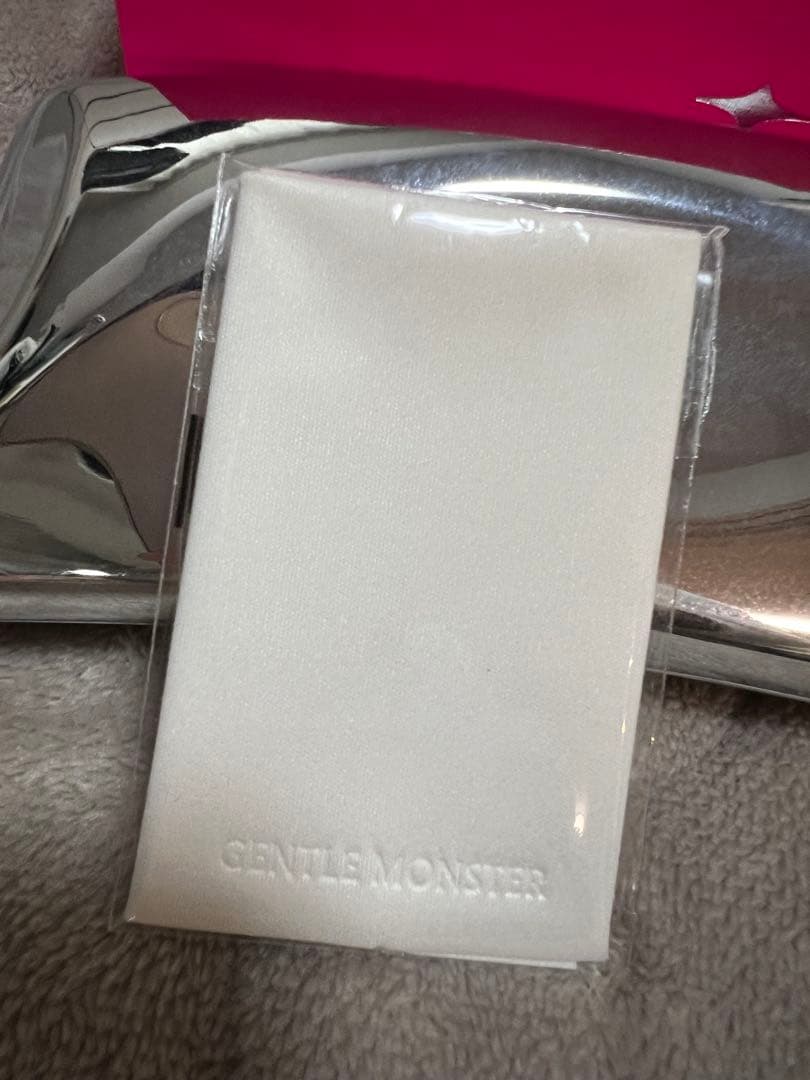 【美品】GENTLE MONSTER BOLD ブラックサングラス