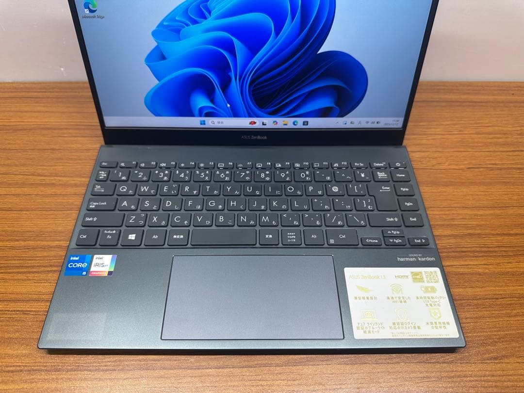 Windowsノート本体 ASUS Zenbook 13 UX325EA i5-1135G7 8/512