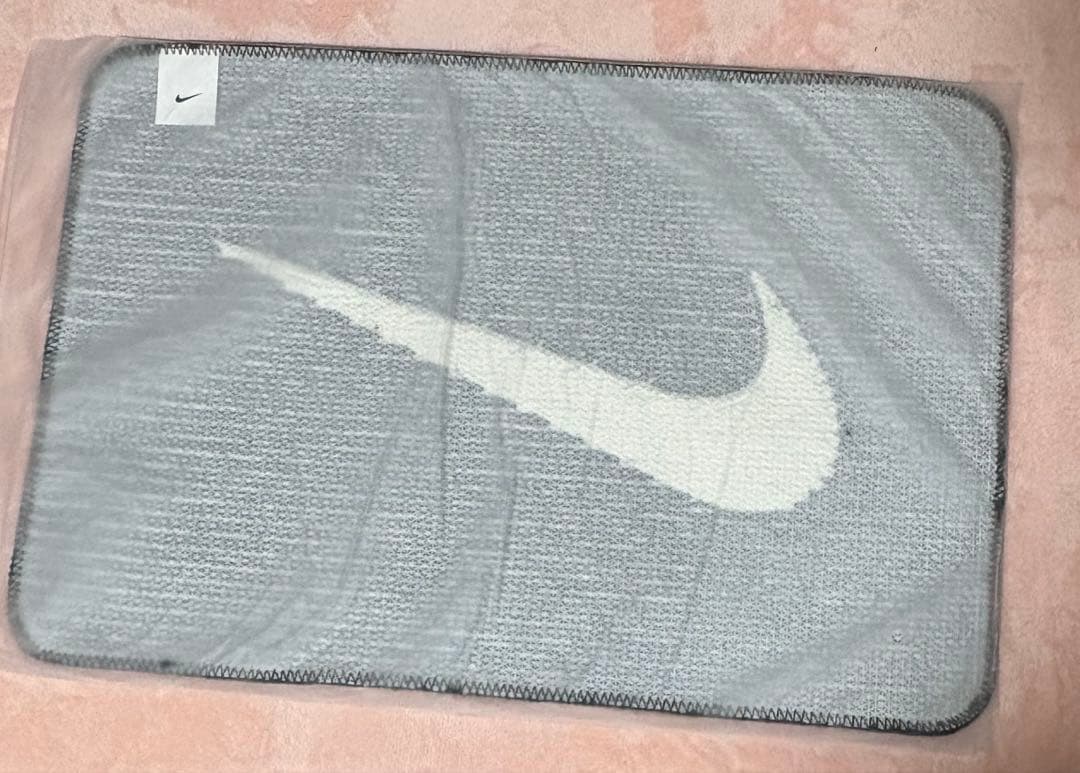 【日本未発売】新品　NIKE ナイキ ラグ マット