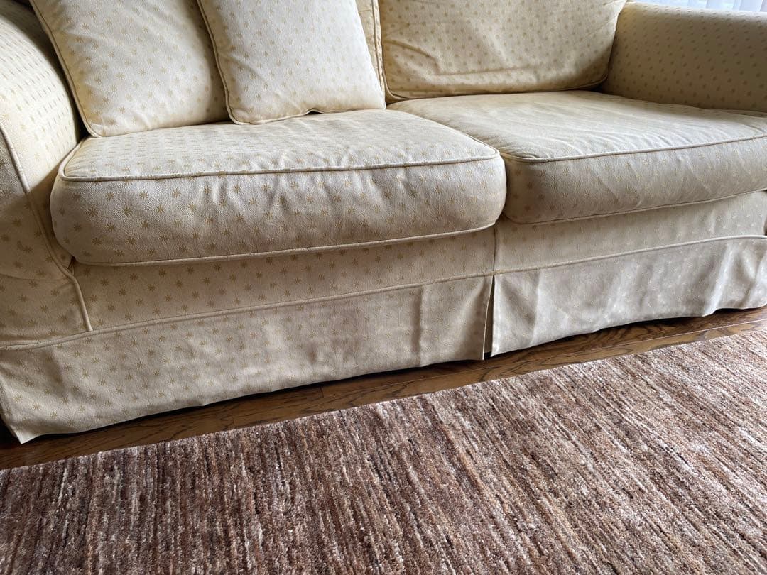 ローラアシュレイ ウィンチェスター2シーターソファ ステラ柄　ゴールド