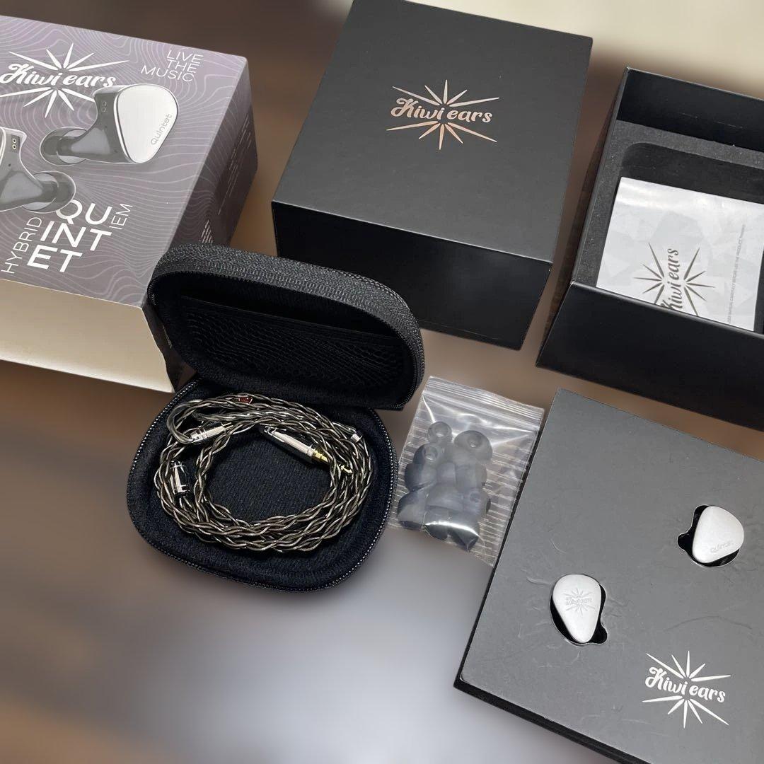 Kiwi ears quintet　有線イヤホン3.5mm