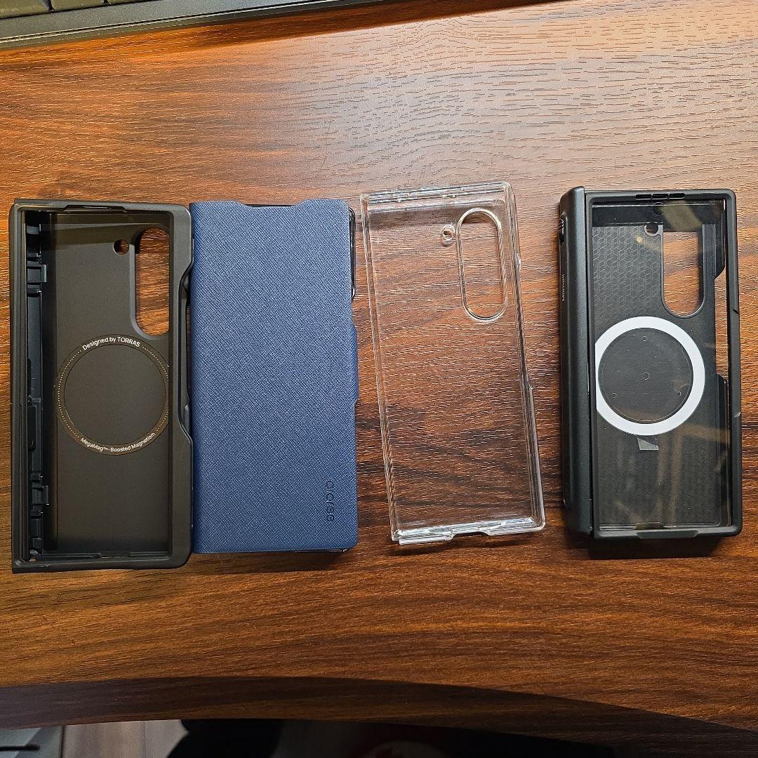 Galaxy Z Fold 6 ネイビー 256GB 国内版　ケース付