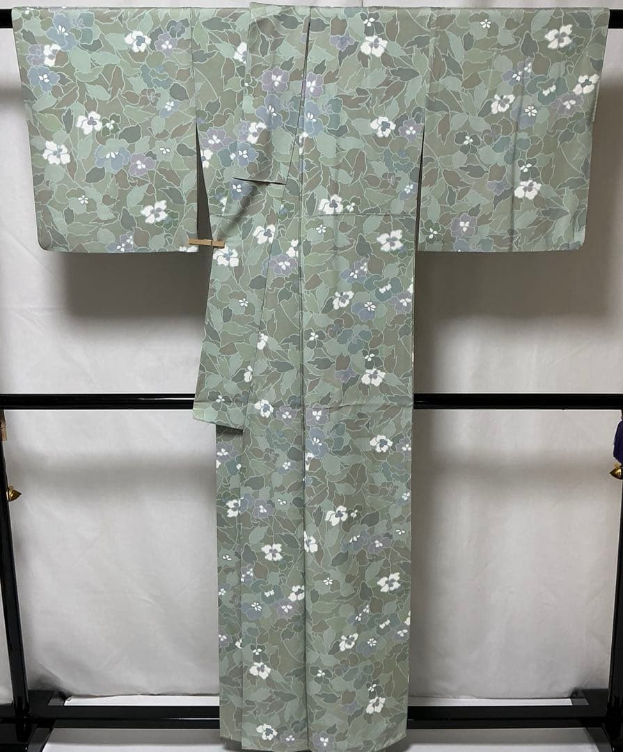 ※b208 正絹　袷　小紋　極美品　着物