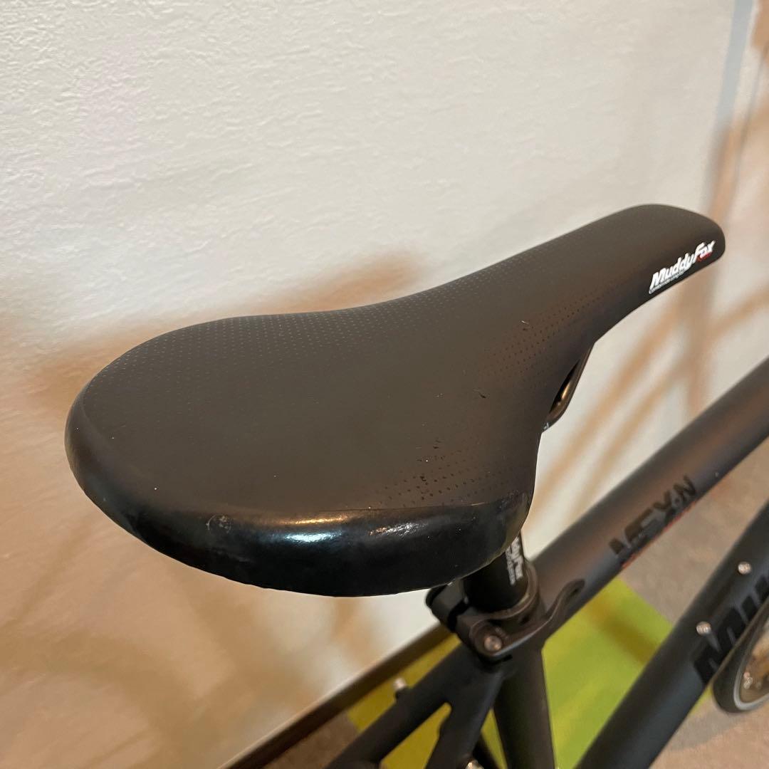 クロスバイク MUDDY FOX身長165-180cm 定価9.2万円