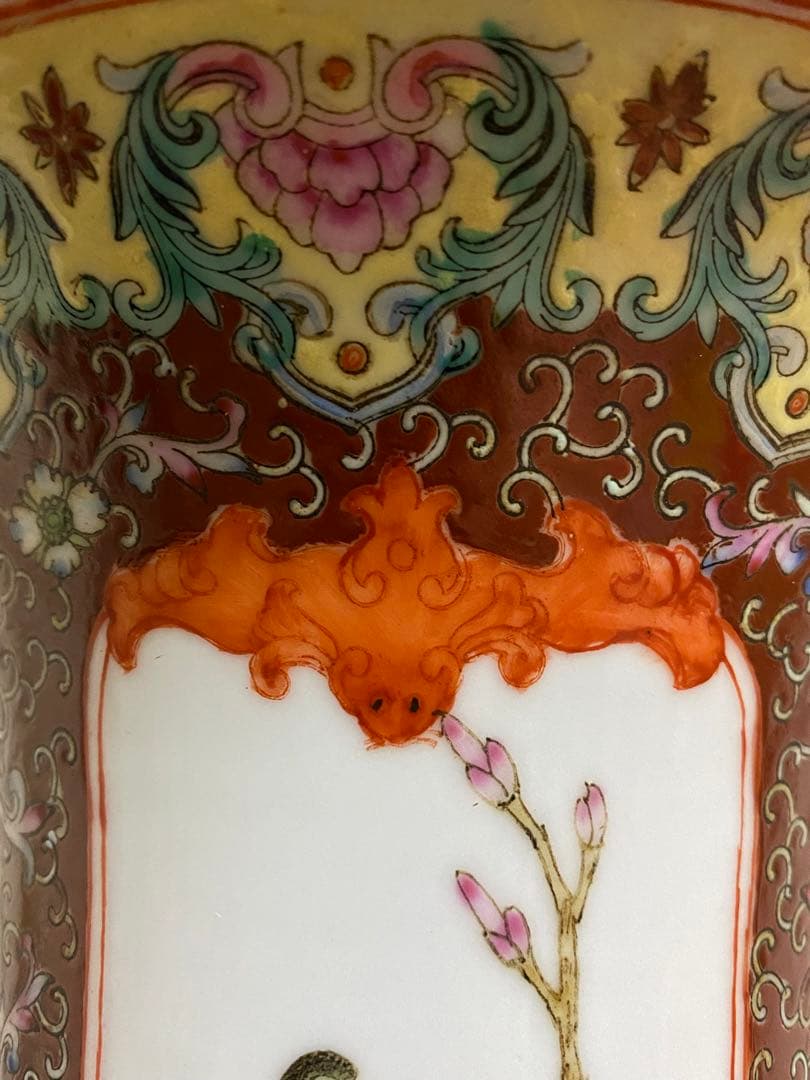 清朝　唐物　大清乾隆年製　彩色花鳥図花瓶　花器　骨董品　壺　古美術品