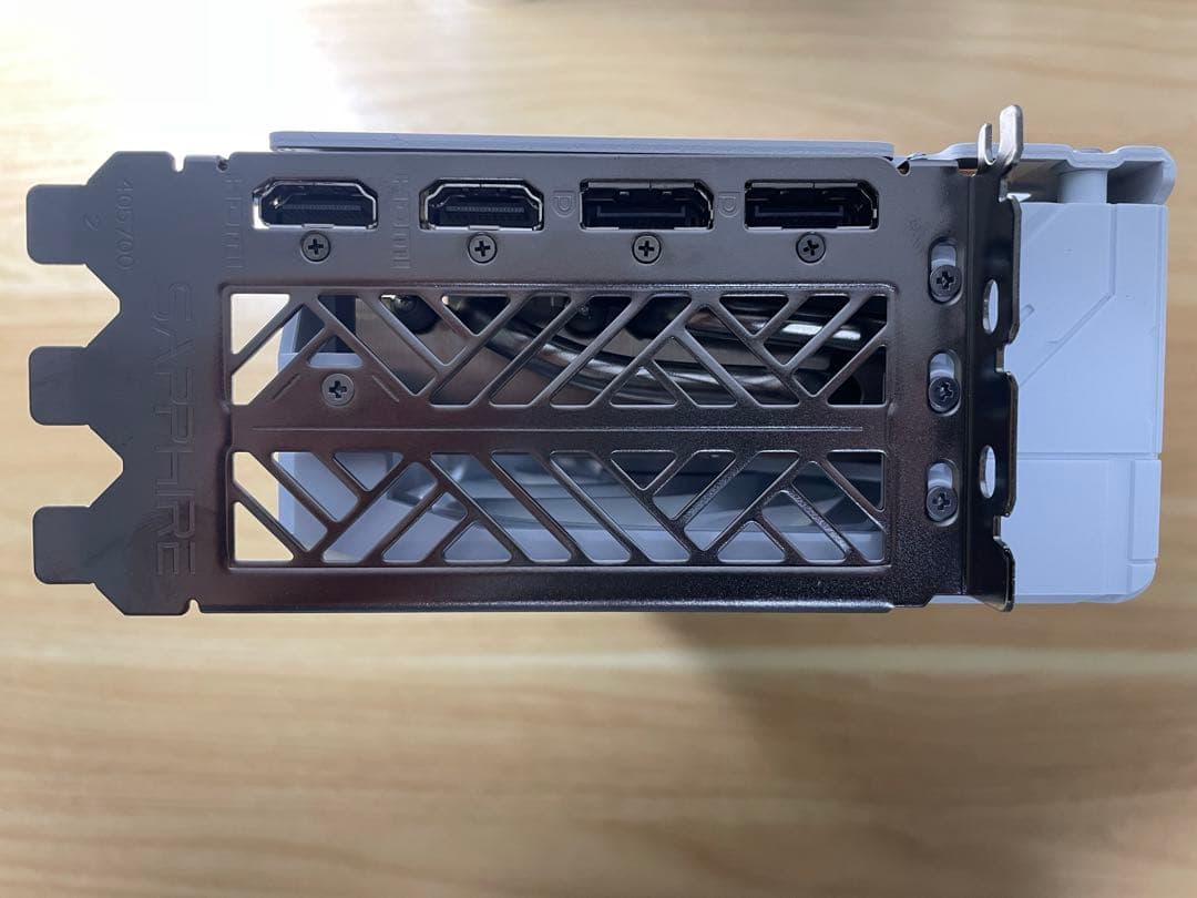 グラフィックボード・グラボ・ビデオカード SAPHIRE Radeon RX 9070XT GAMING OC 16GB