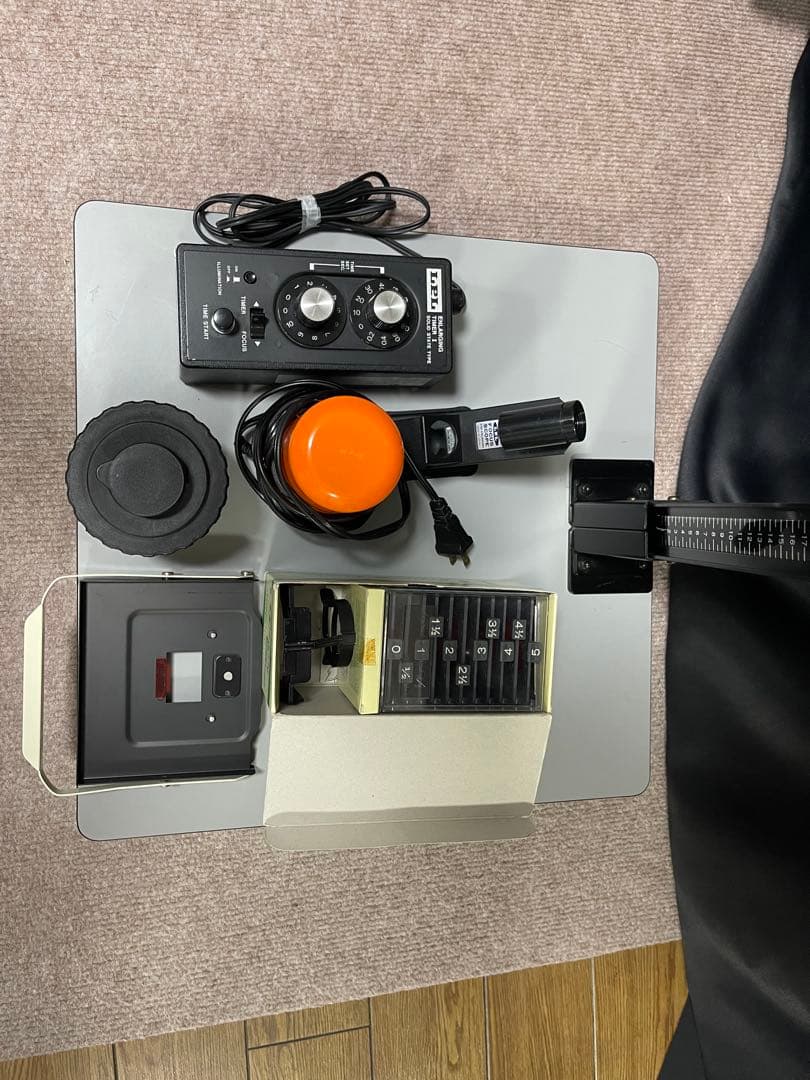 引き伸ばし機　モノクロ　フジF67OMF レンズ付き