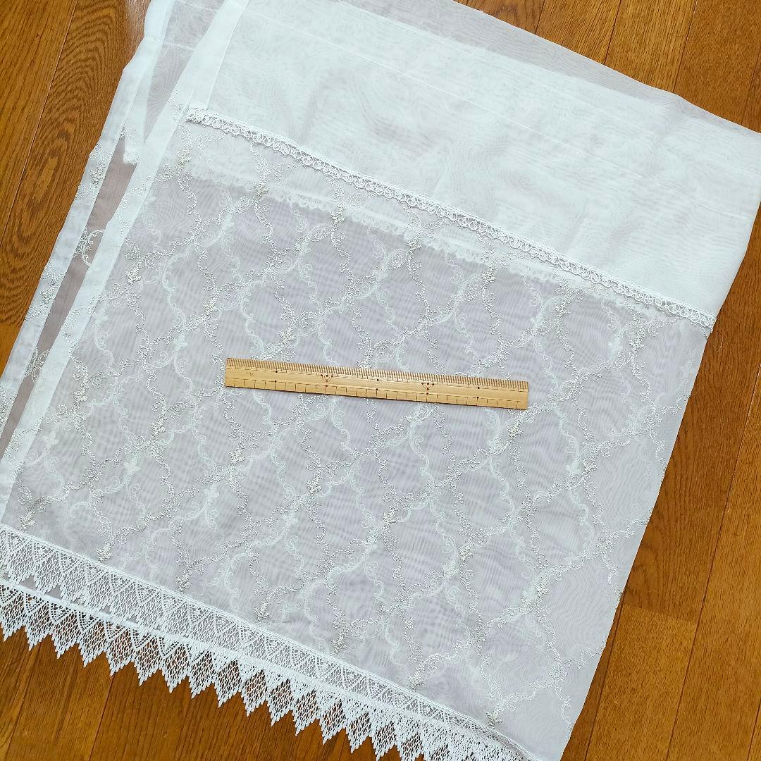 カフェカーテン　幅124cm×丈70cm