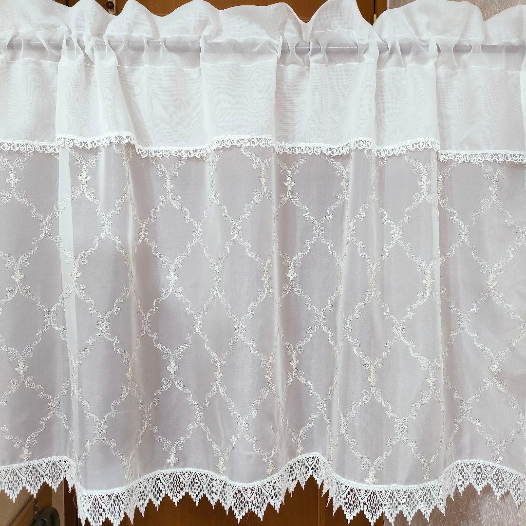 カフェカーテン　幅124cm×丈70cm