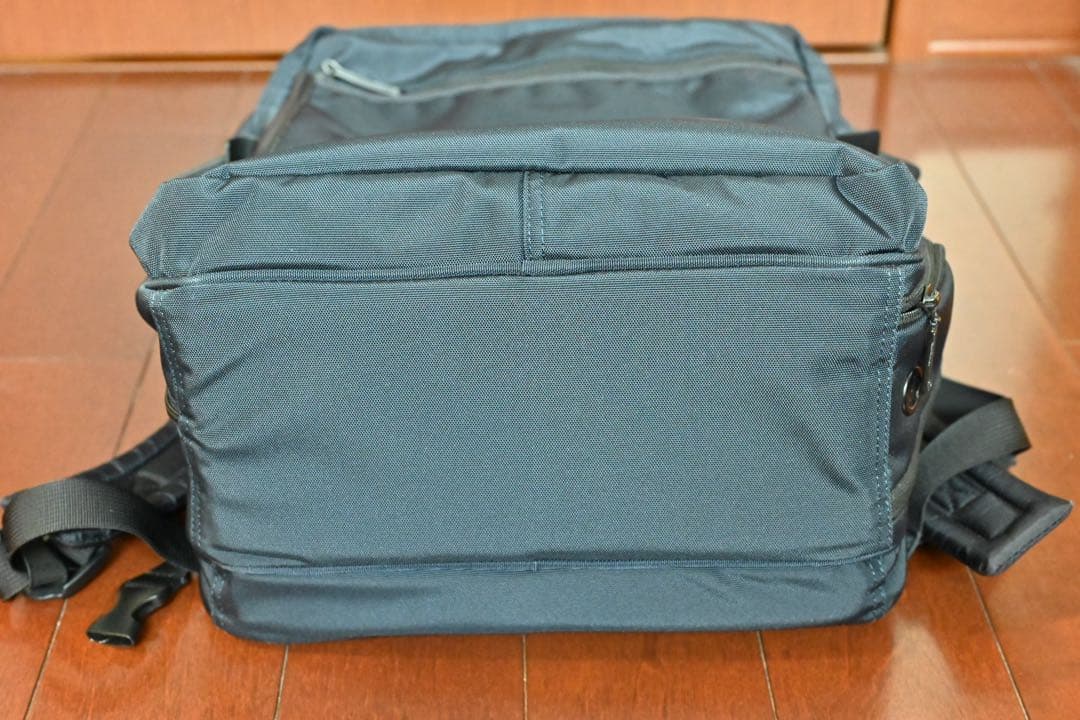 美品　マンハッタンパッセージ #9050