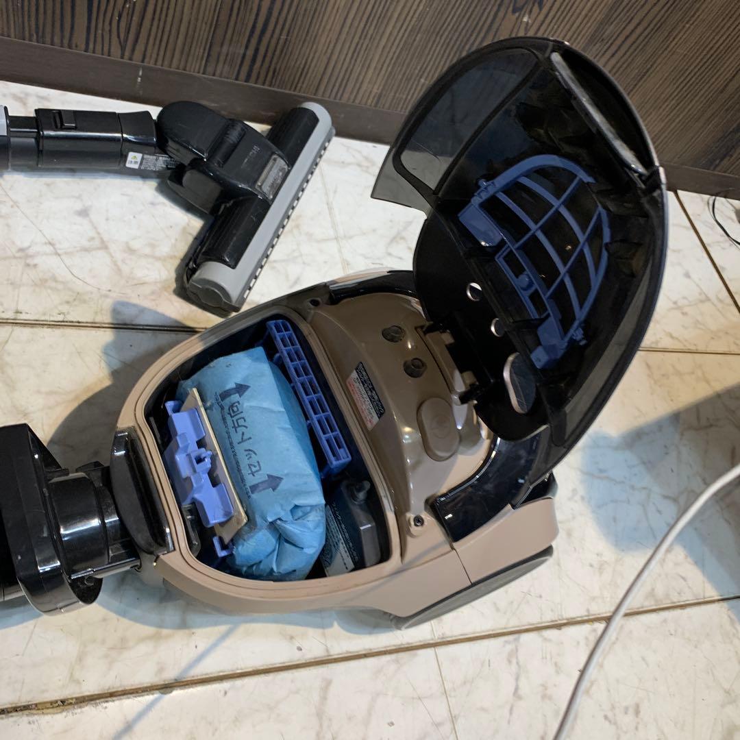 日立　CV-PF300 キャニスター掃除機 本体