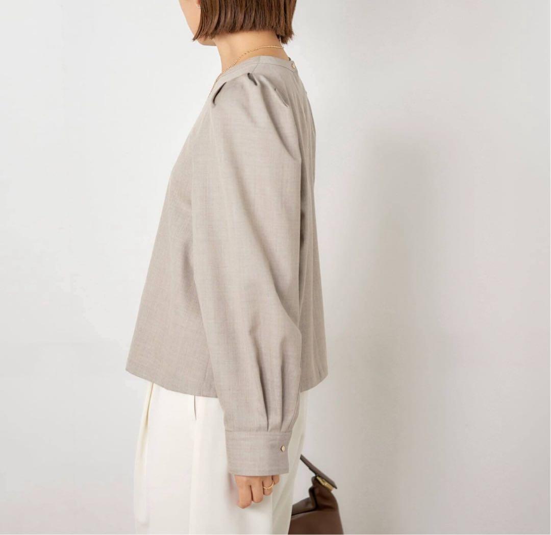 イエナ パフスリーブブラウス定価18700円新品未使用品ベージュ