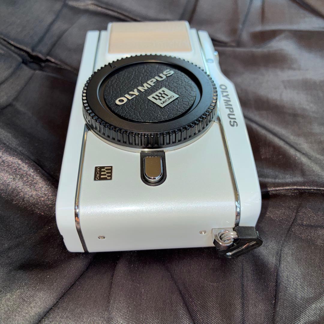 OLYMPUS PEN E-P3 ボディ　現状