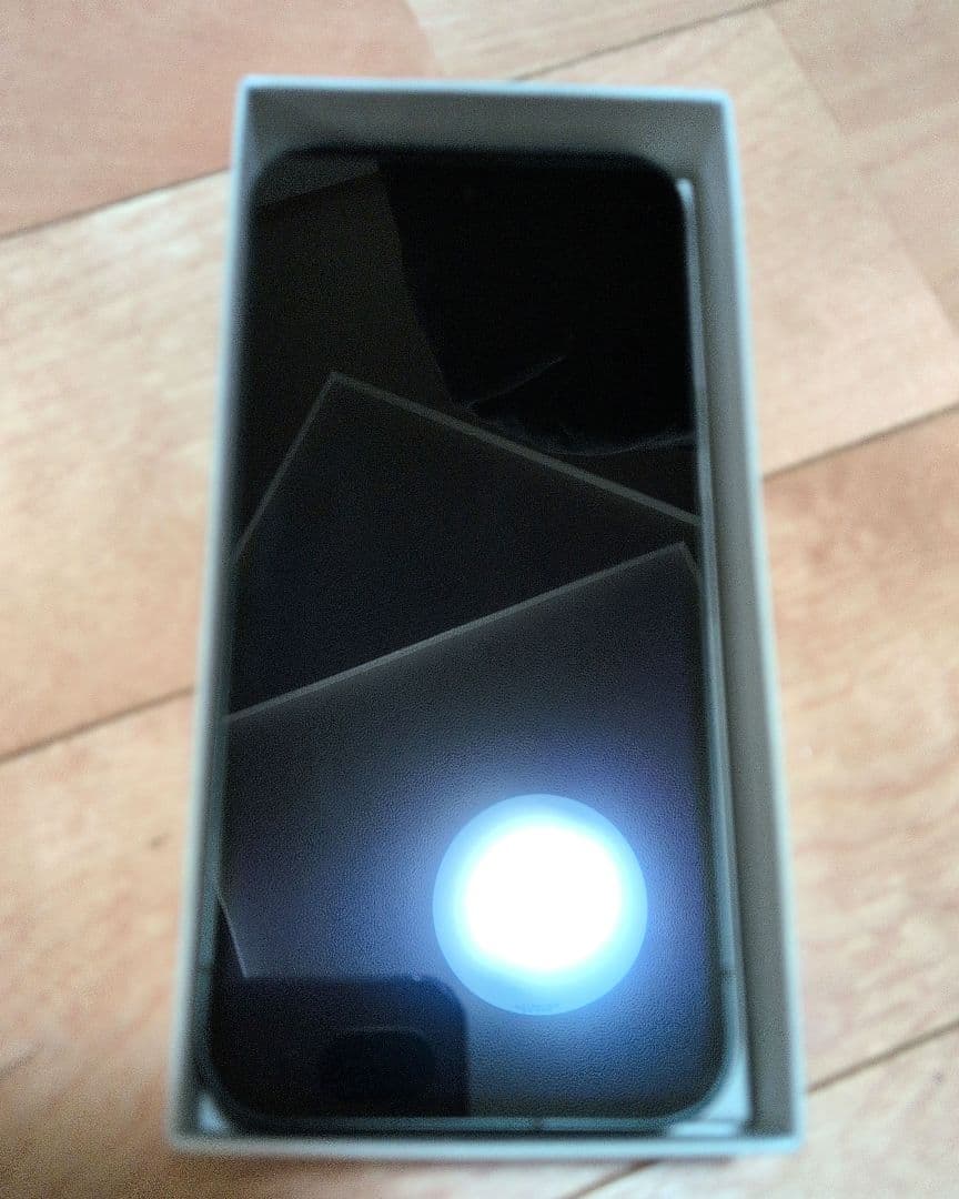 【新品未使用】Google Pixel 9a ブラック　本体、充電コード付き