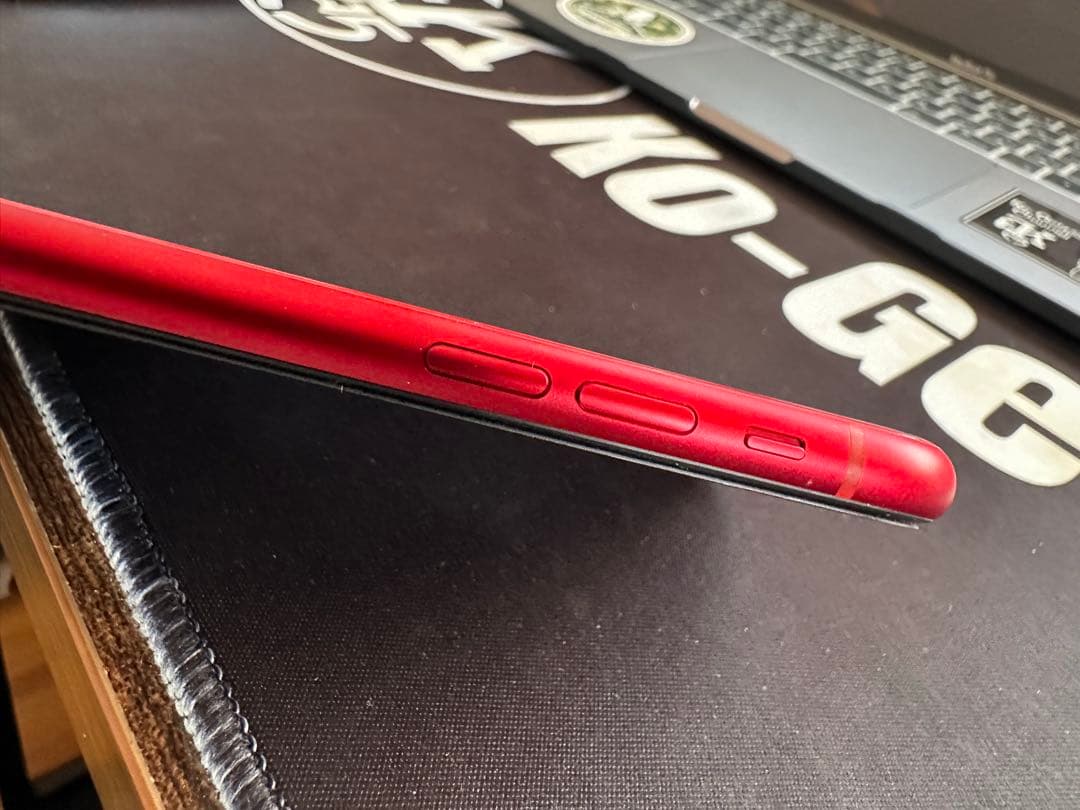 【極美品・バッテリー93%】iPhone XR 128GB レッド SIMフリー