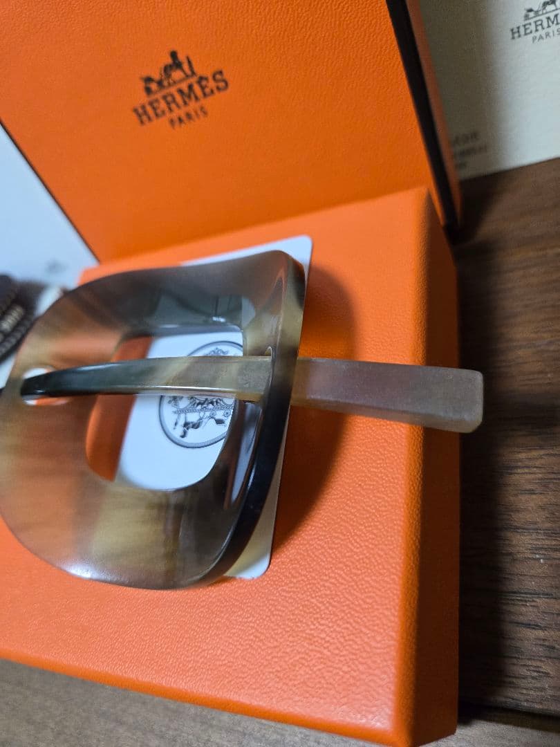 最安値⭐希少⭐唯一無二の芸術品、エルメスのバッファローホーン かんざし