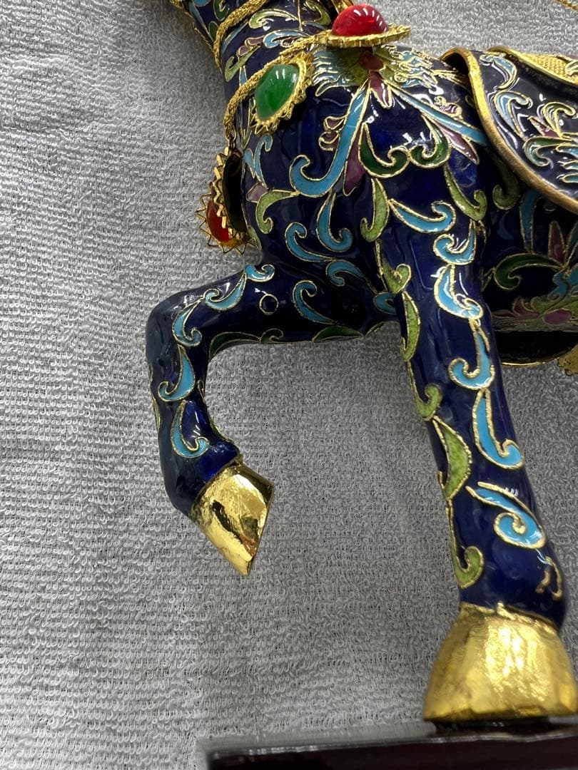 中国工芸　七宝焼　馬　金工細工馬置物