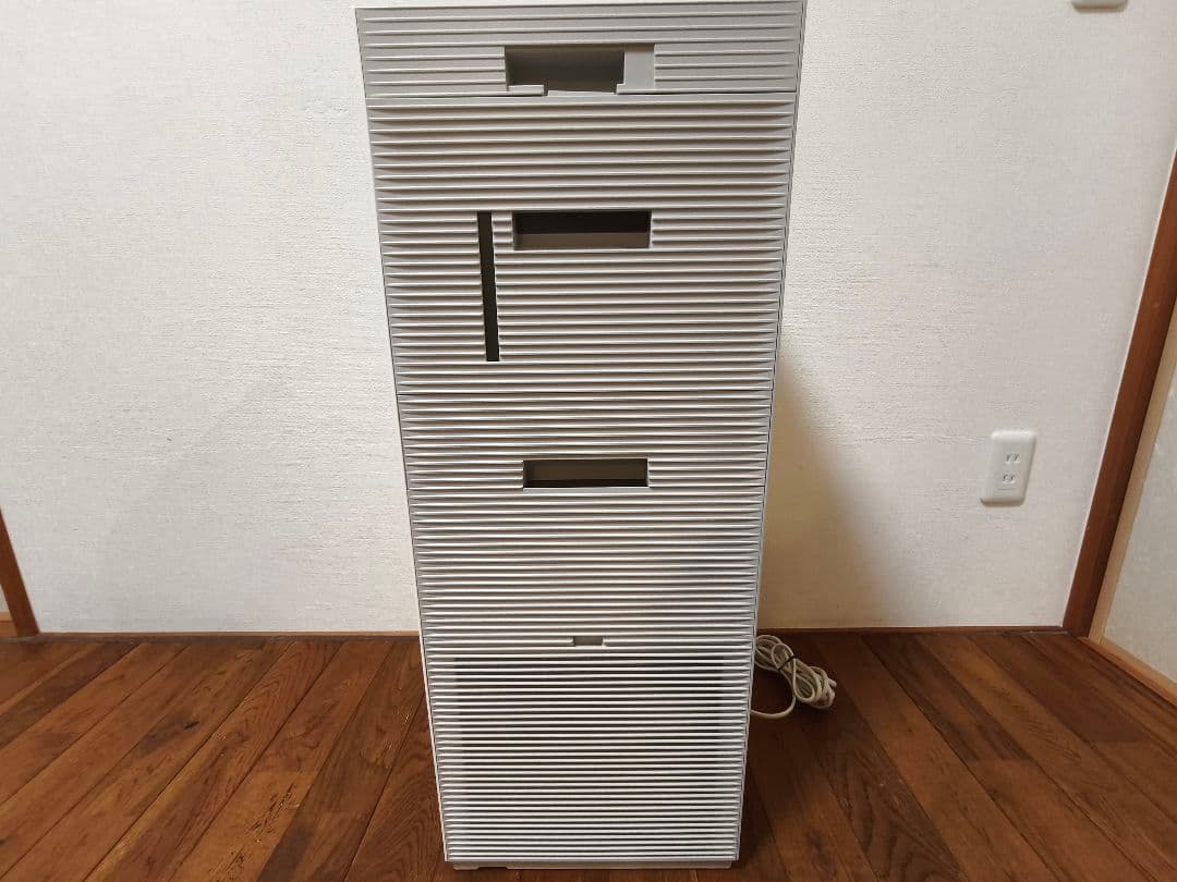 【極美品】DAIKIN ダイキン 加湿ストリーマ空気清浄機 MCK70YKS