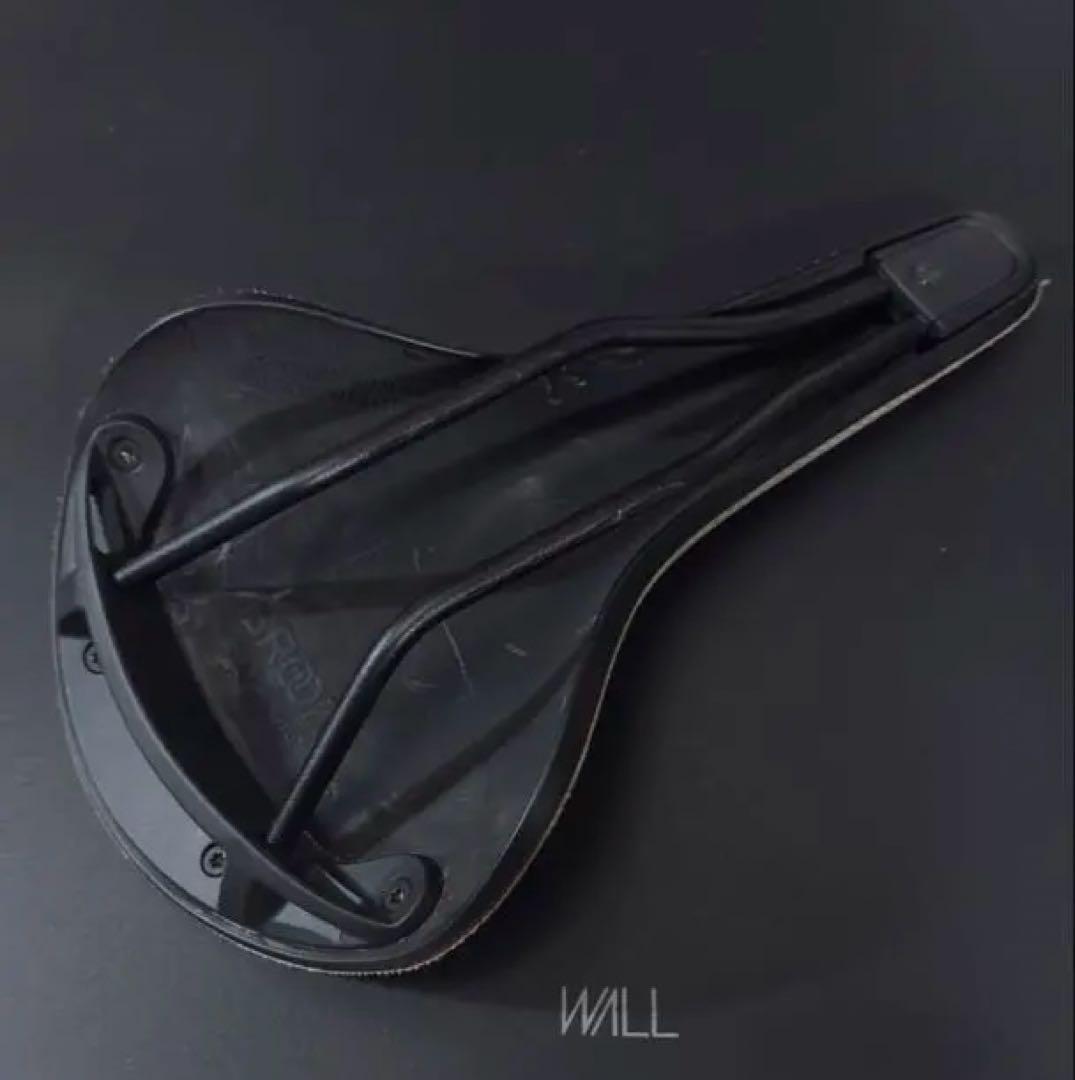 BROOKS C17 サドル