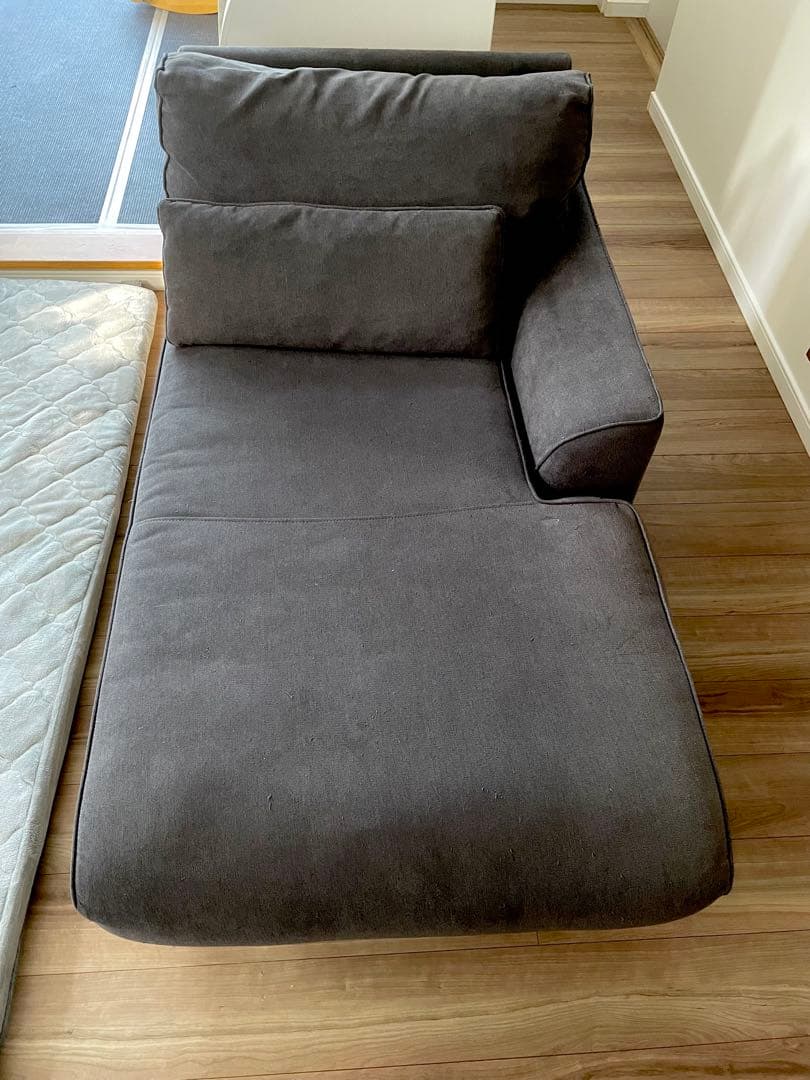 【鹿児島引取り限定】オシャレ♪高級感のあるカウチソファ 3人がけ