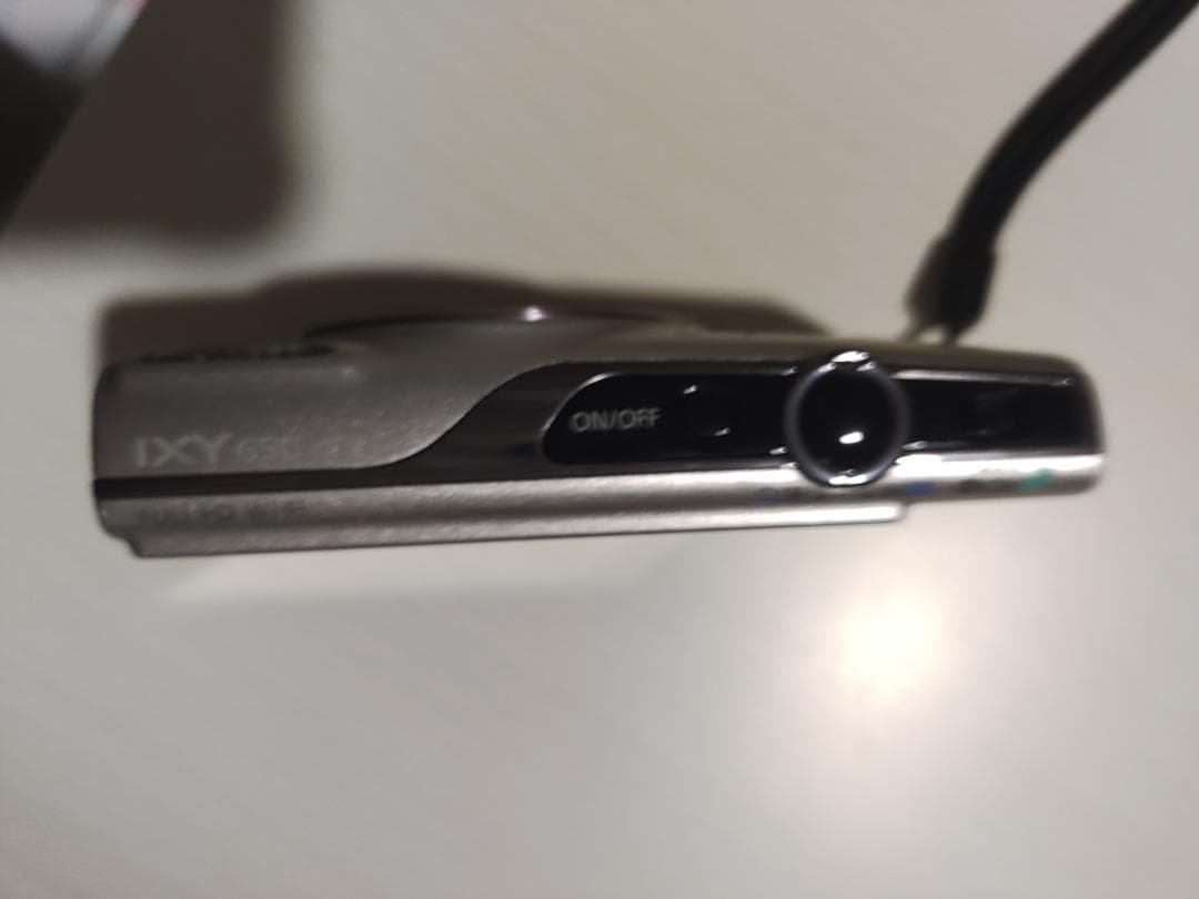 Canon IXY 650 SL キヤノン コンパクトデジタルカメラ シルバー