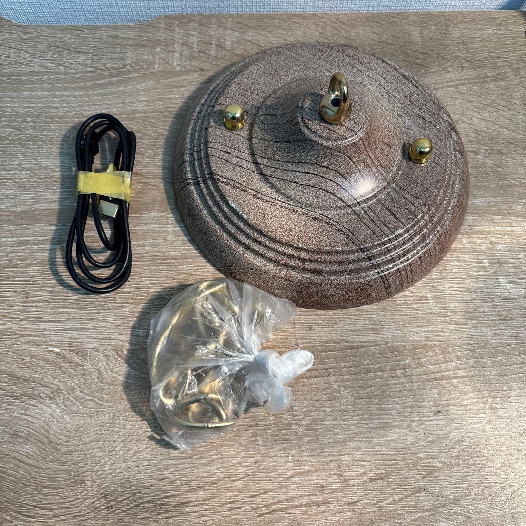 シャンデリア 3灯 ホワイトガラス