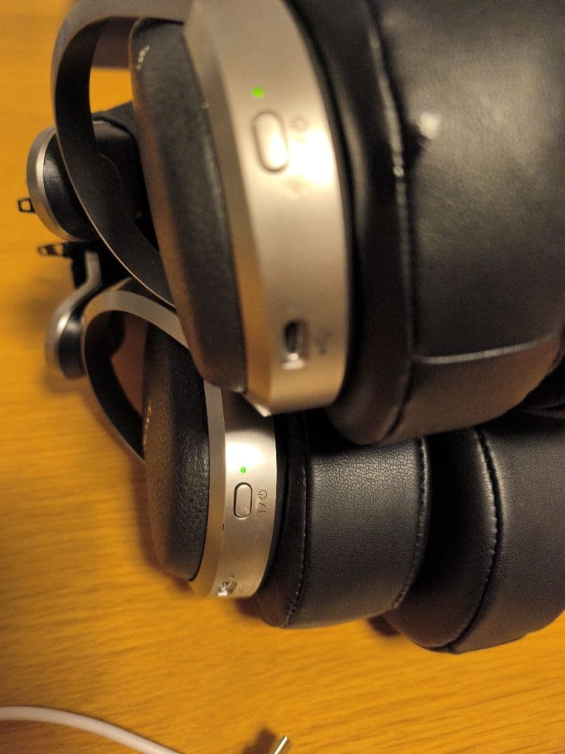 SONY ソニー　サラウンド MDR-HW700DS ワイヤレスヘッドホン　2台