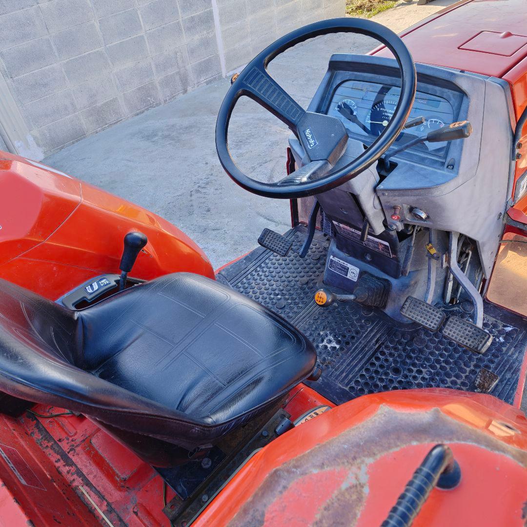 クボタGL300 トラクター4WD　ディセル　30馬力