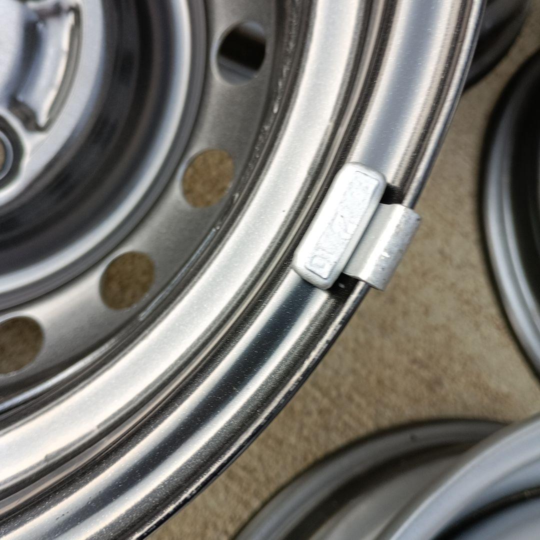 車両未装着　美品　スチールホイール 12インチ 4穴　PCD100 1度組込み品