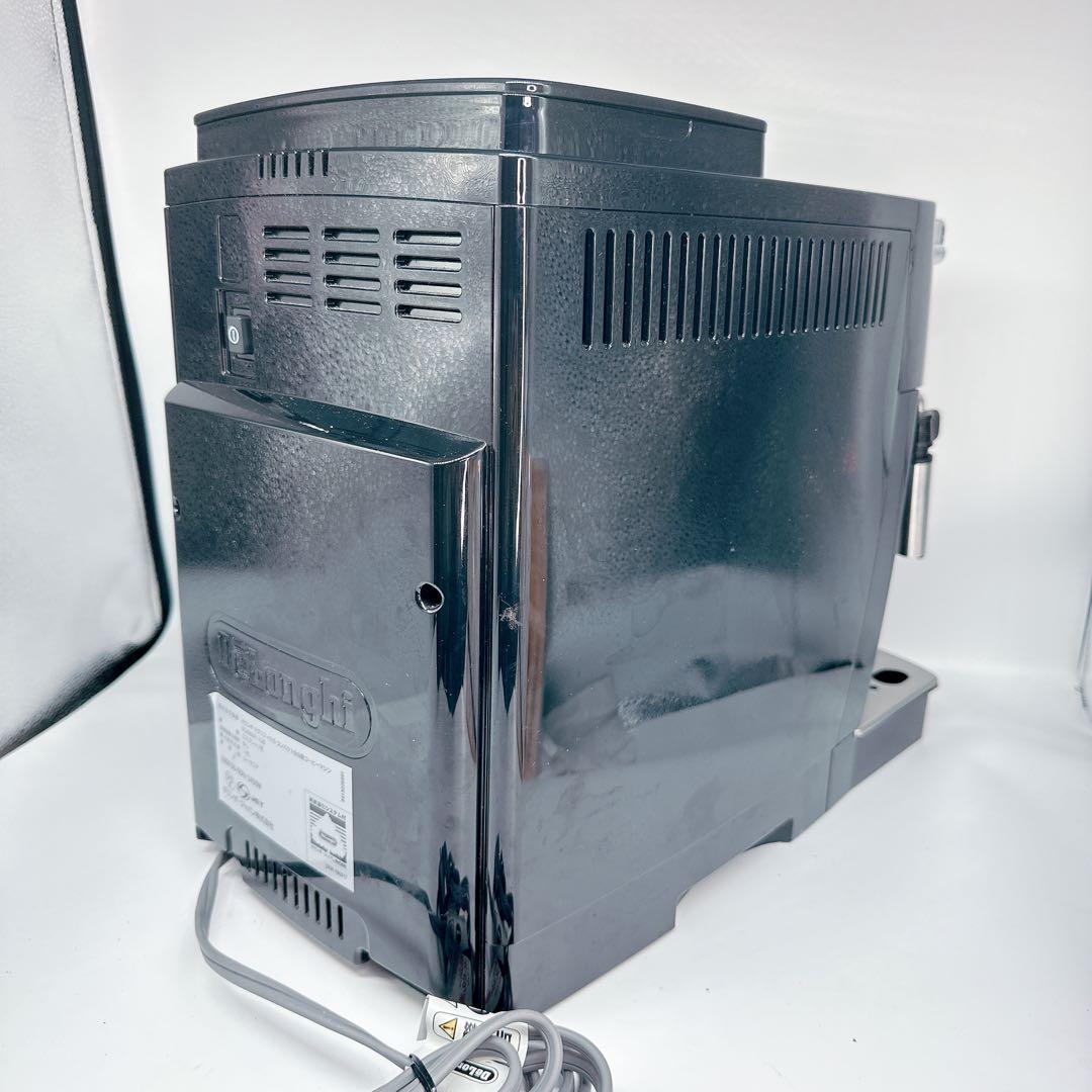 デロンギ　Magnifica S ECAM22112B コーヒー　マグニフィカ